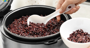 4+ Cách nấu gạo lứt đen thơm ngon, mềm dẻo tại nhà 