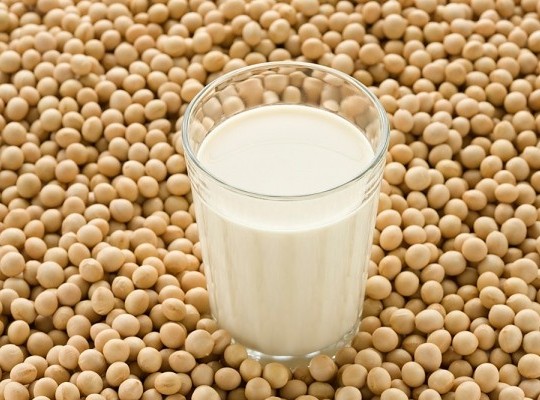Đậu nành và sữa đậu nành 