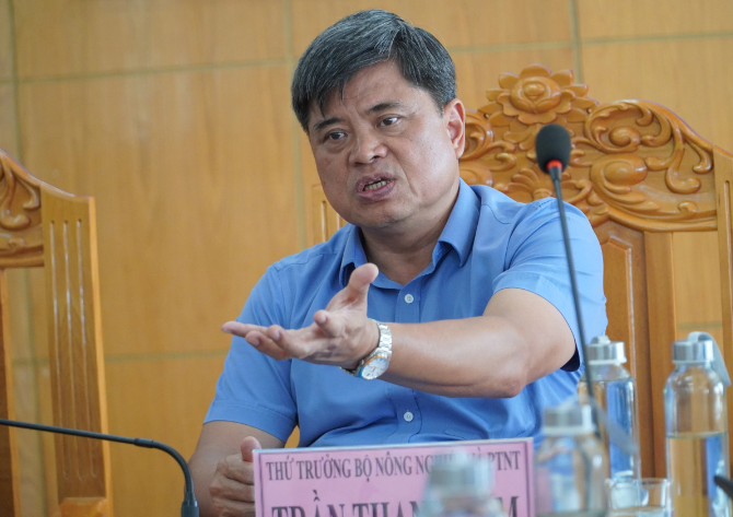 Thứ trưởng Bộ NNPTNT Trần Thanh Nam