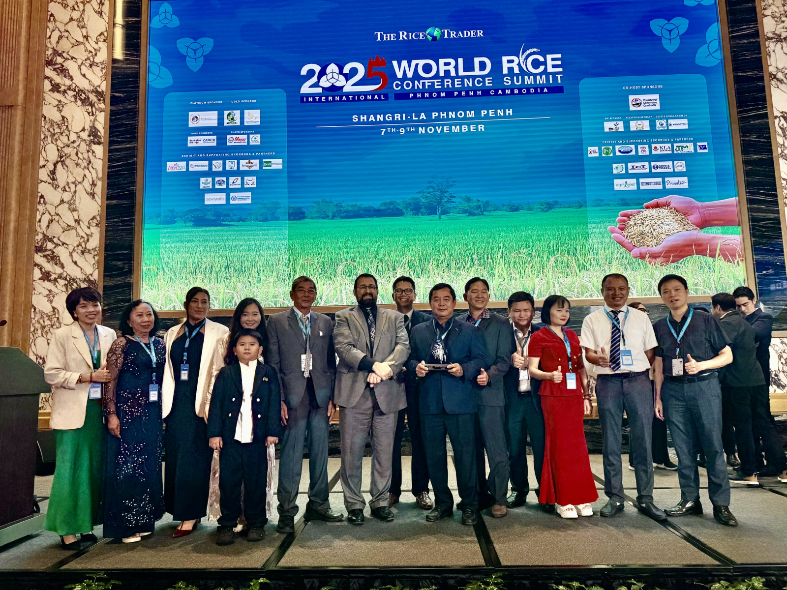 Gạo Ông Cua ST25 – Tiếp Tục Được Vinh Danh “Gạo Ngon Nhất Thế Giới” Năm 2025