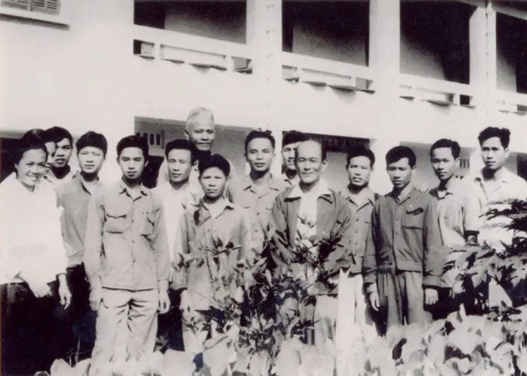 Di sản hơn 40 giống cây trồng và nhiều công trình nghiên cứu nông nghiệp ứng dụng của ông đã tạo tiền đề cho ngành lúa sau này.