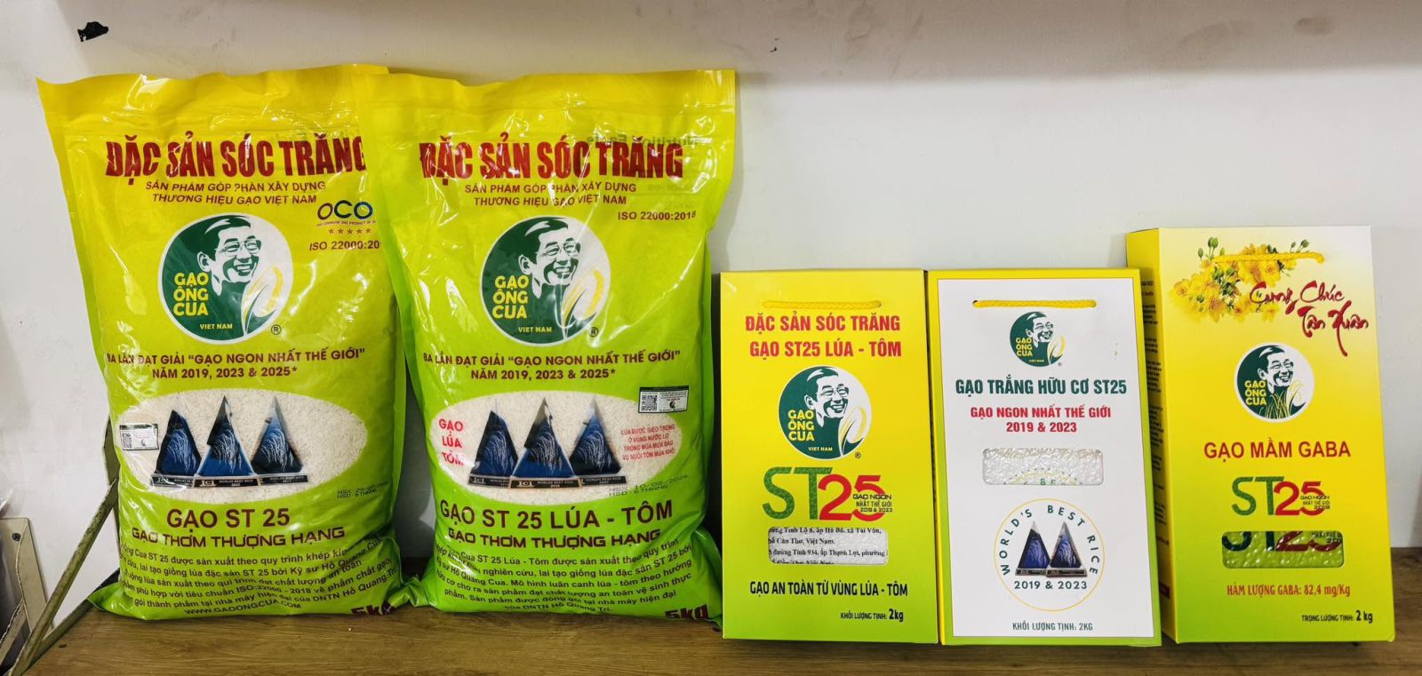 các loại gạo ông cua st25 tại cửa hàng